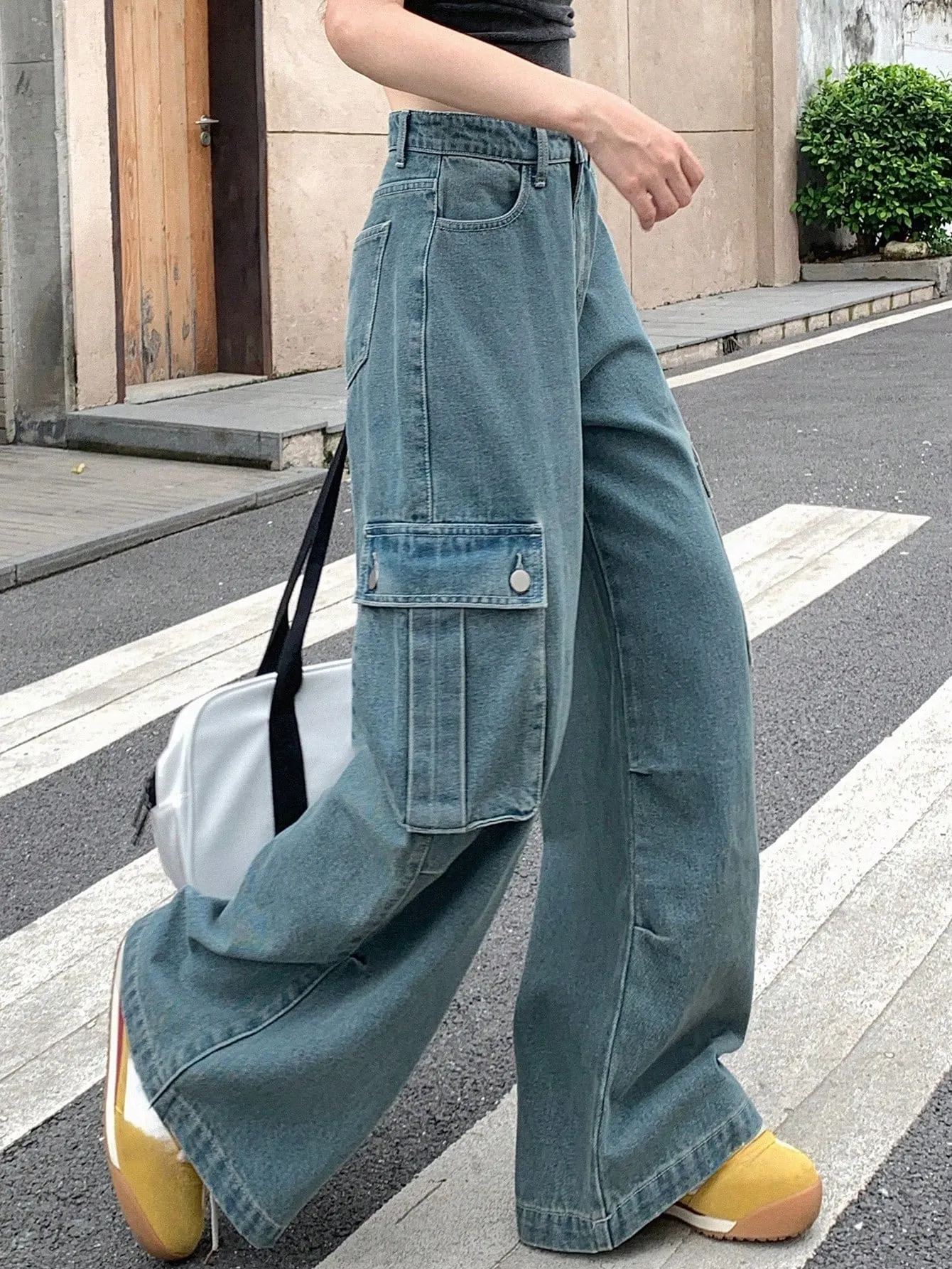 Maxct Women's Wide Leg Denim Pants Loose Fit Cargo Jeans With Pockets