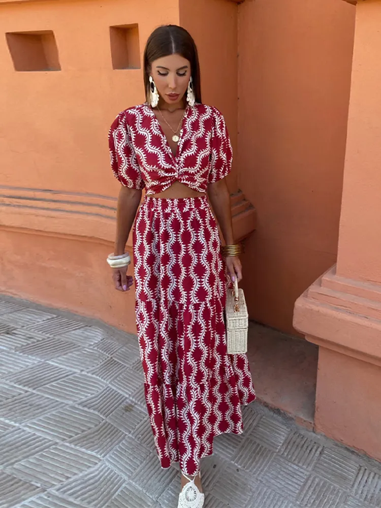 Women's Red Print Cutout Ruffle-Hem Maxi Dress