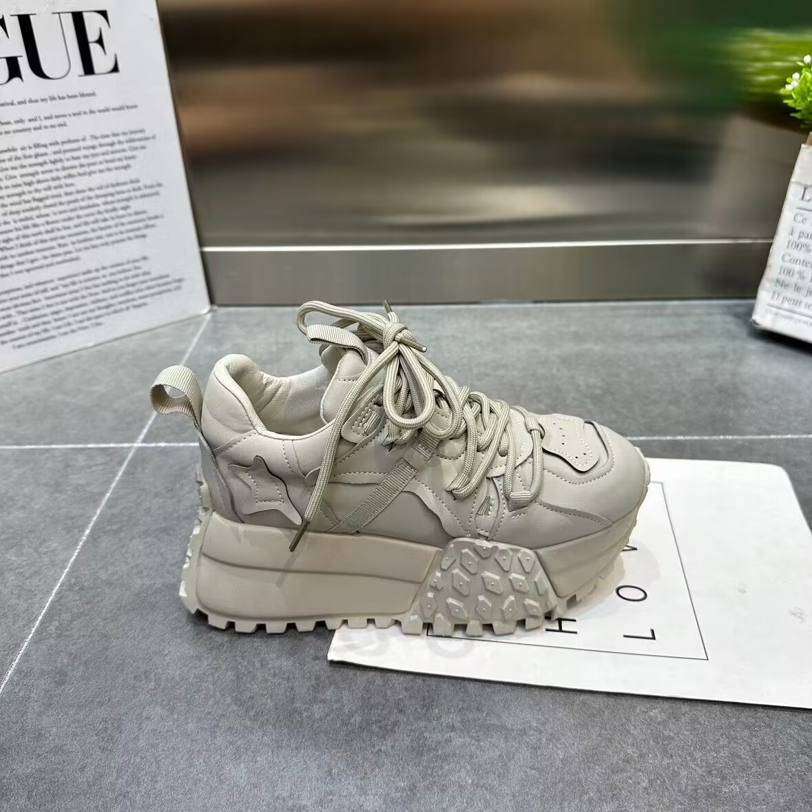 Luxury Women's Casual Light Flat Vulcanize Sneakers - true deals club