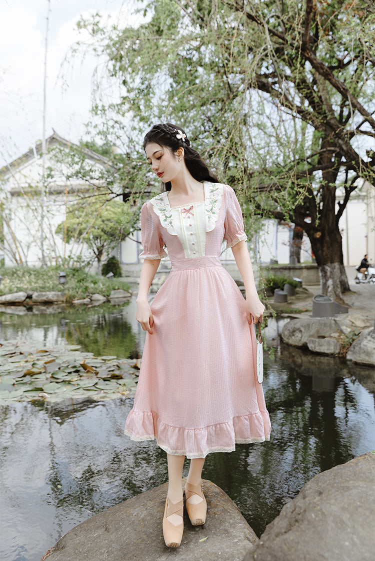 Sweet Floral Embroidered Midi Dress Maxct