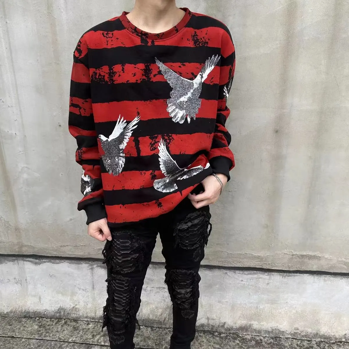 High street-inspired pigeon-print long-sleeved pullovers sweatshirts men women street tie-dye stripe panels versatile harajuku