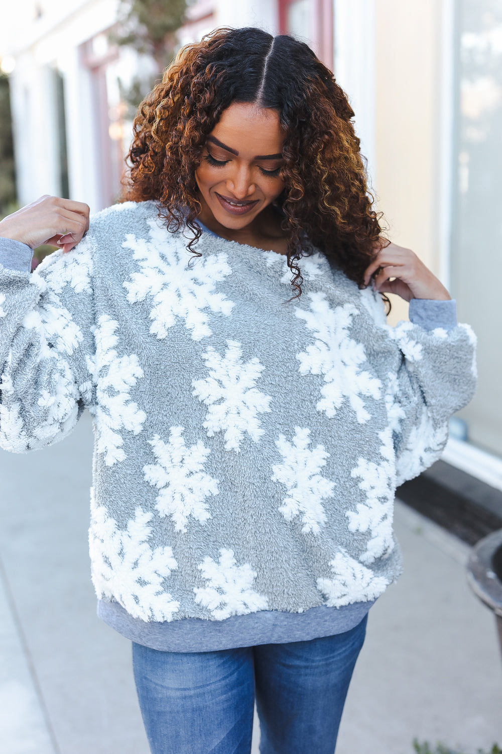 Maxct &Season Greetings Silver Puffy Snowflake Sherpa Pullover