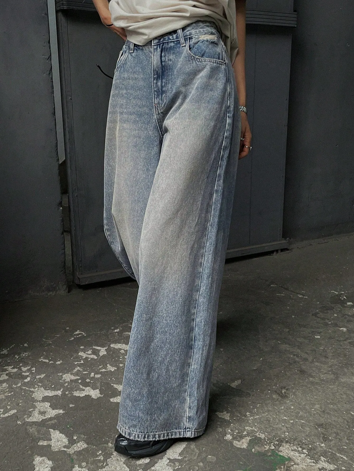 Maxct Women's Casual Loose-Fit Wide Leg Denim Pants With Pockets For Everyday/Travel