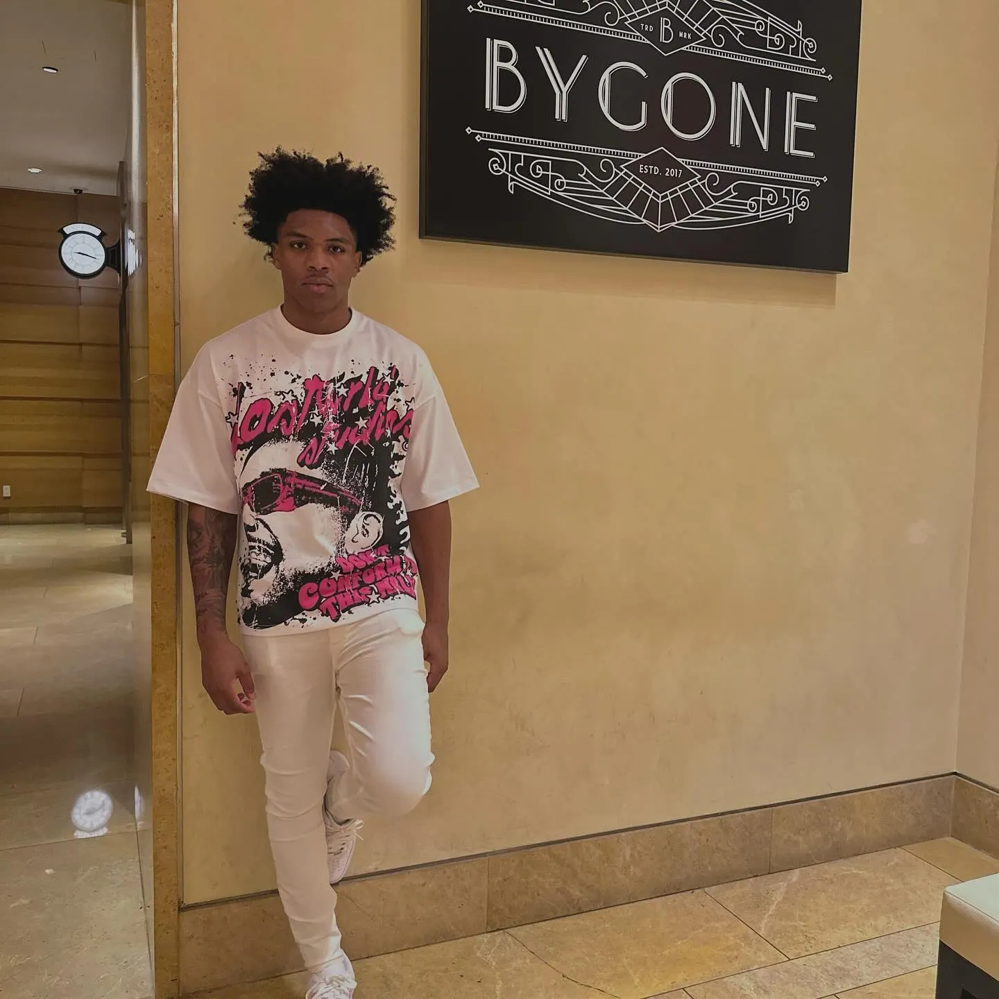 Y2K Streetwear Retro Gothic Graphic Letter Print Oversized T-Shirt Men's Fashion Harajuku Loose Versatile Short Sleeve Top