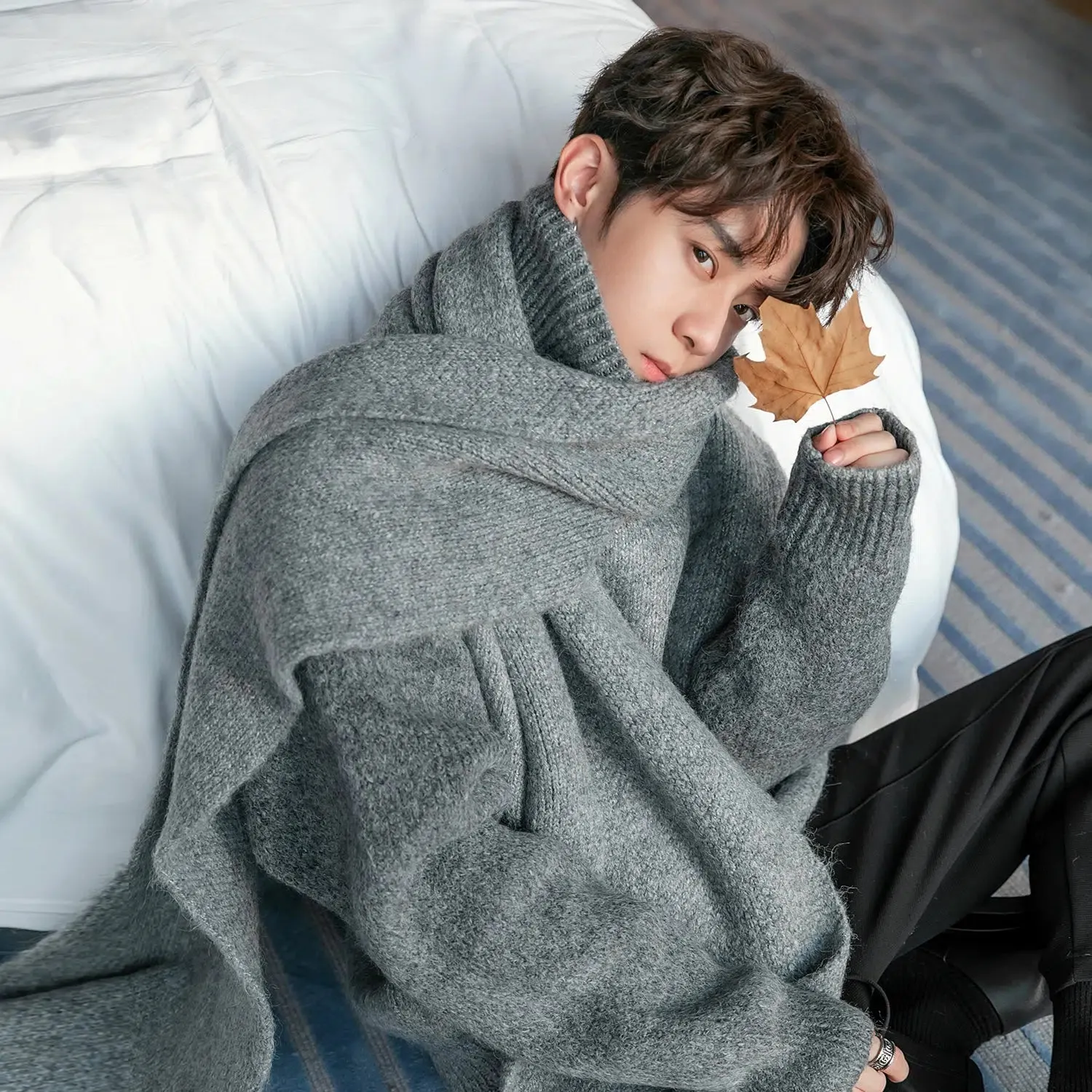Maxct Thickened Turtleneck Sweater with Scarf