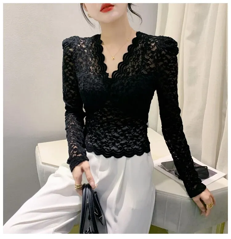 Maxct New V-neck Slim Fit Long Sleeve Lace T-shirt for Women V Neck Slim Cropped Tops T Shirts Female Stretch Tee