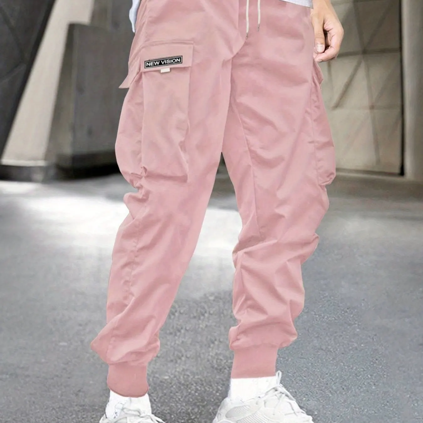 Maxct Men's Letter Graphic Drawstring Waist Cargo Pants With Flap Pockets - Image 8