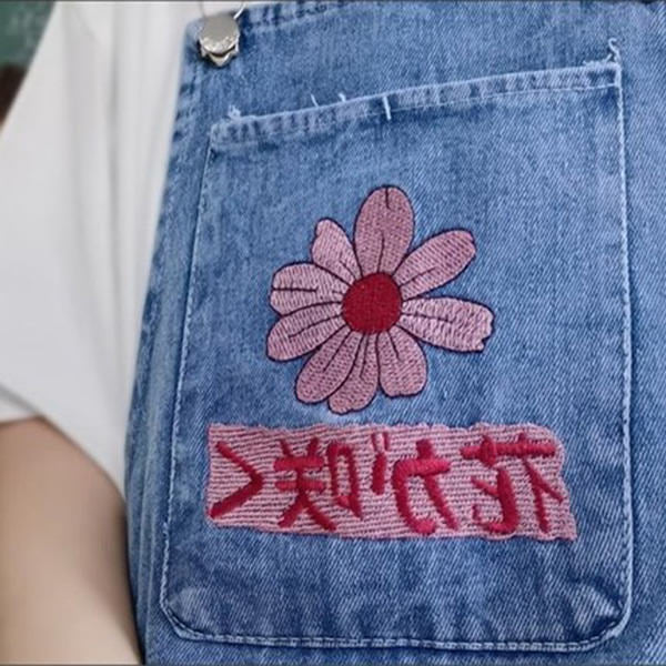 Sakura Embroidery Dungaree Shorts Maxct