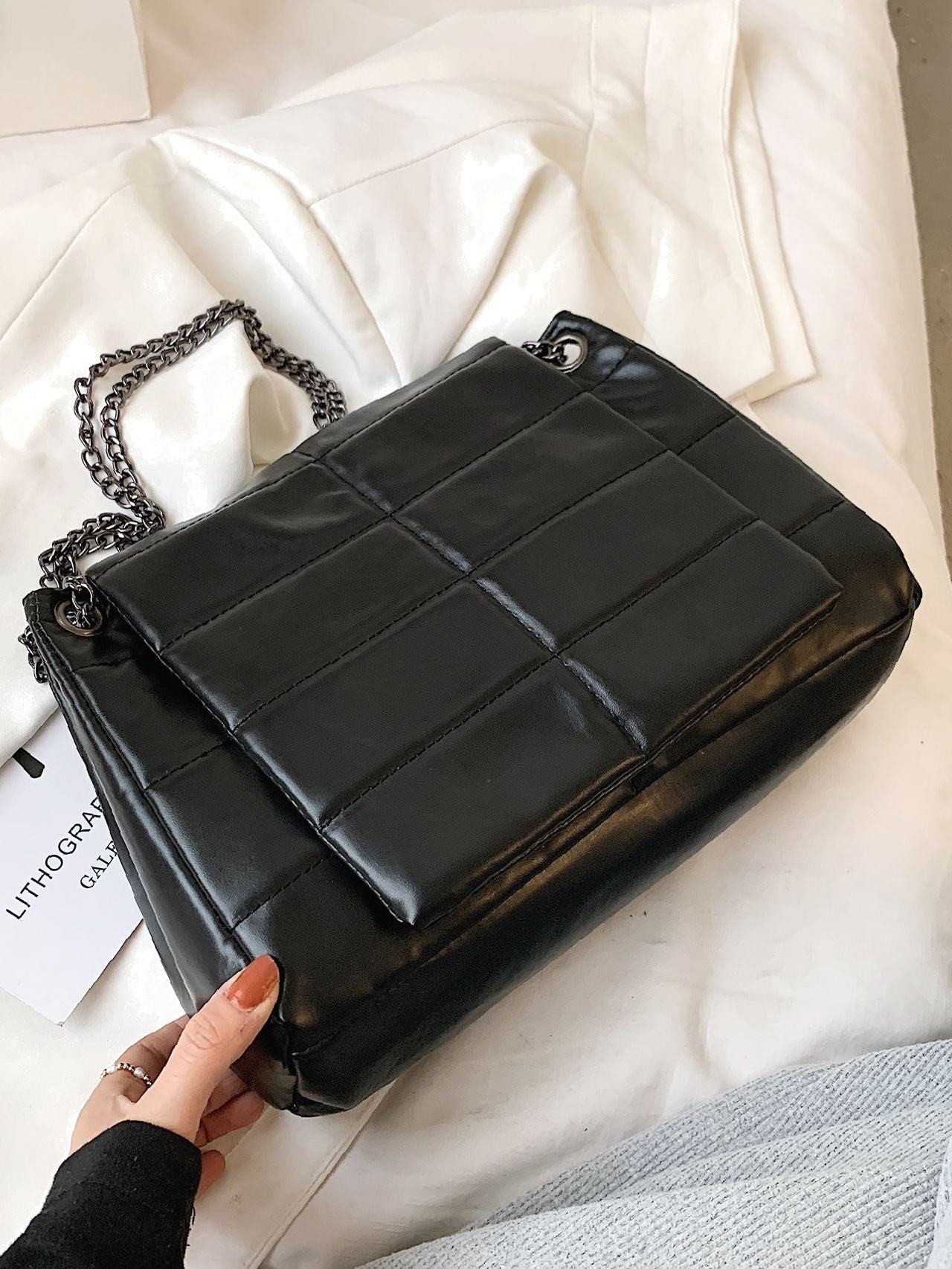 Maxct - Stitch Detail Chain Tote Bag  - Women Tote Bags