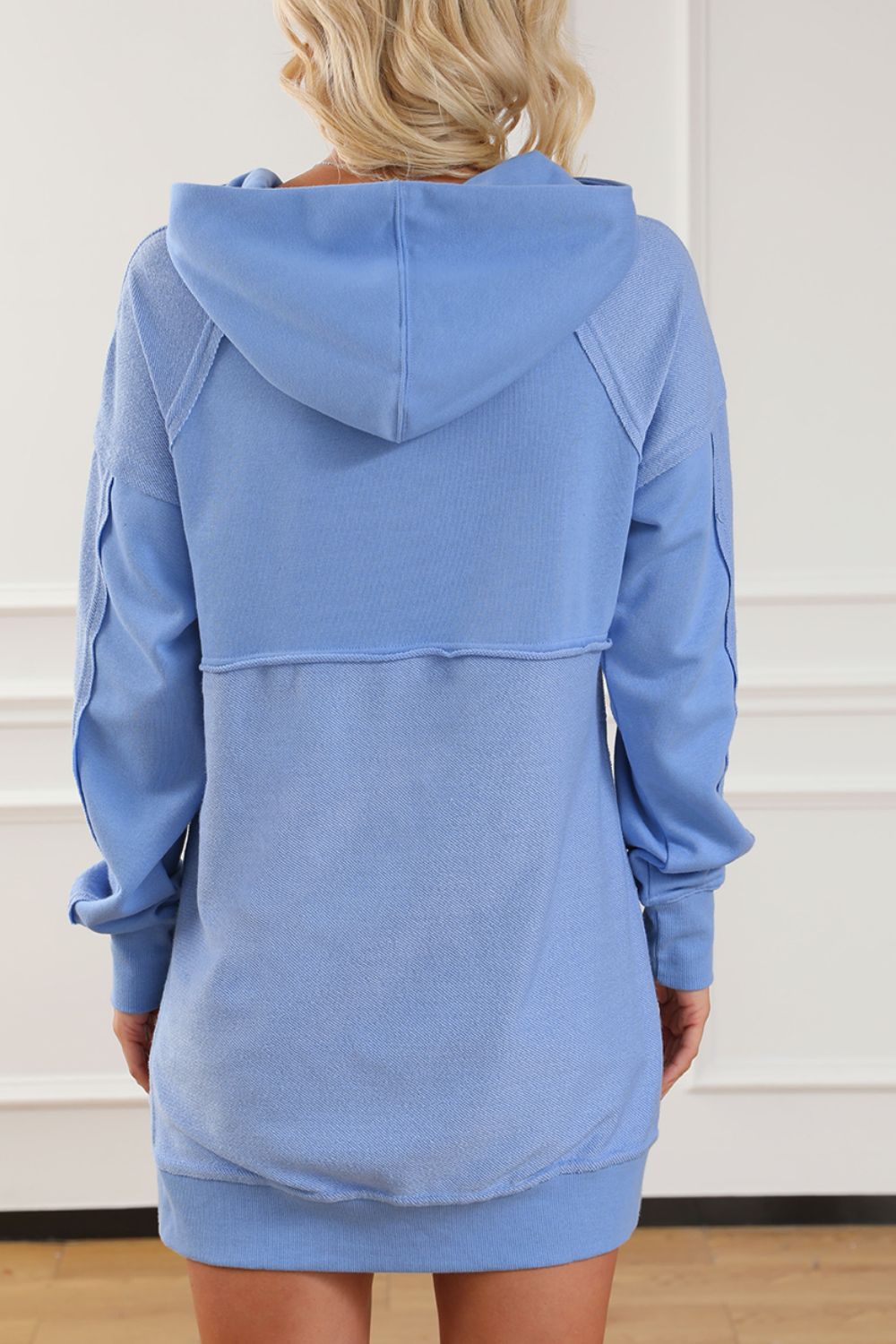 Maxct &Exposed Seam Kangaroo Pocket Long Sleeve Hoodie