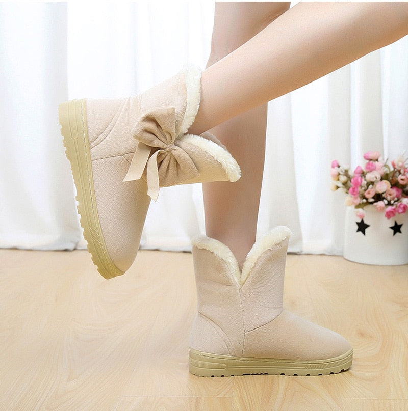 Suede Snow Boots With Bows Maxct