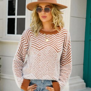 Maxct &Round Neck Long Sleeve Sweater
