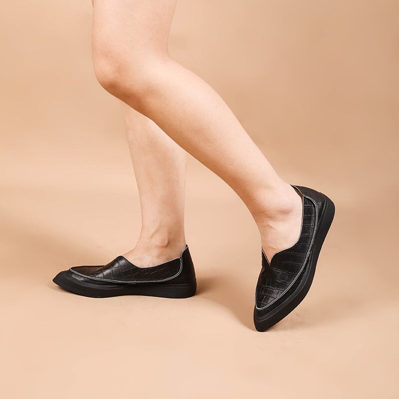 Witch Style Point Toe Soft Flat Loafers Maxct