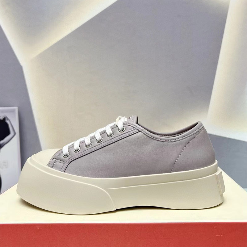 Platform Sneakers - Round Toe Lace-up Leather Comfort