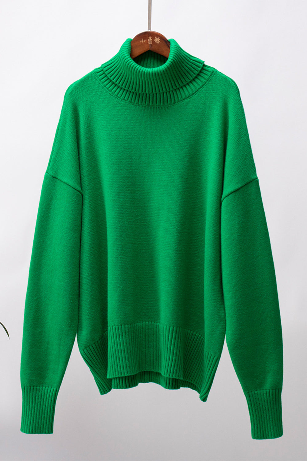 Maxct &Turtle Neck Dropped Shoulder Sweater