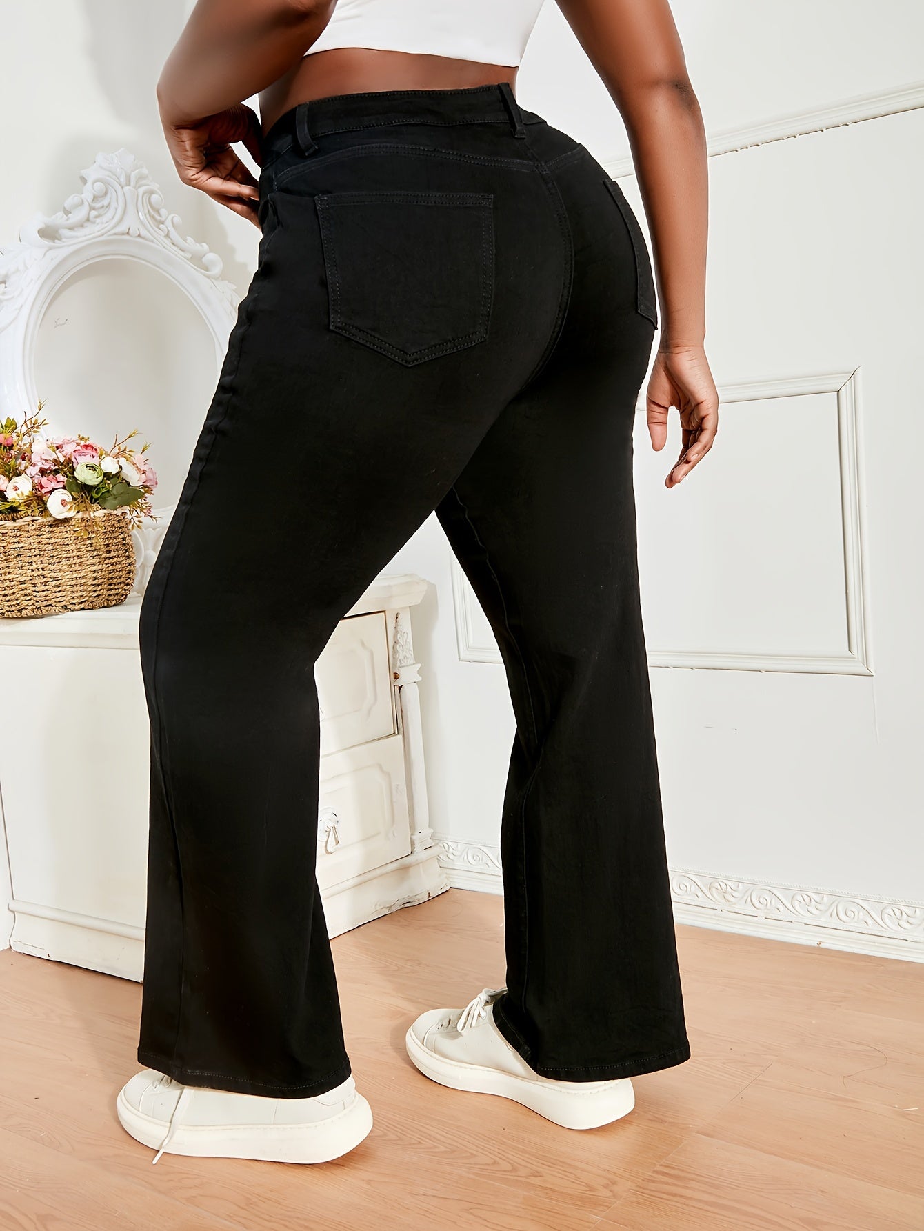Women's Plus-Size High-Rise Stretch Flare Jeans