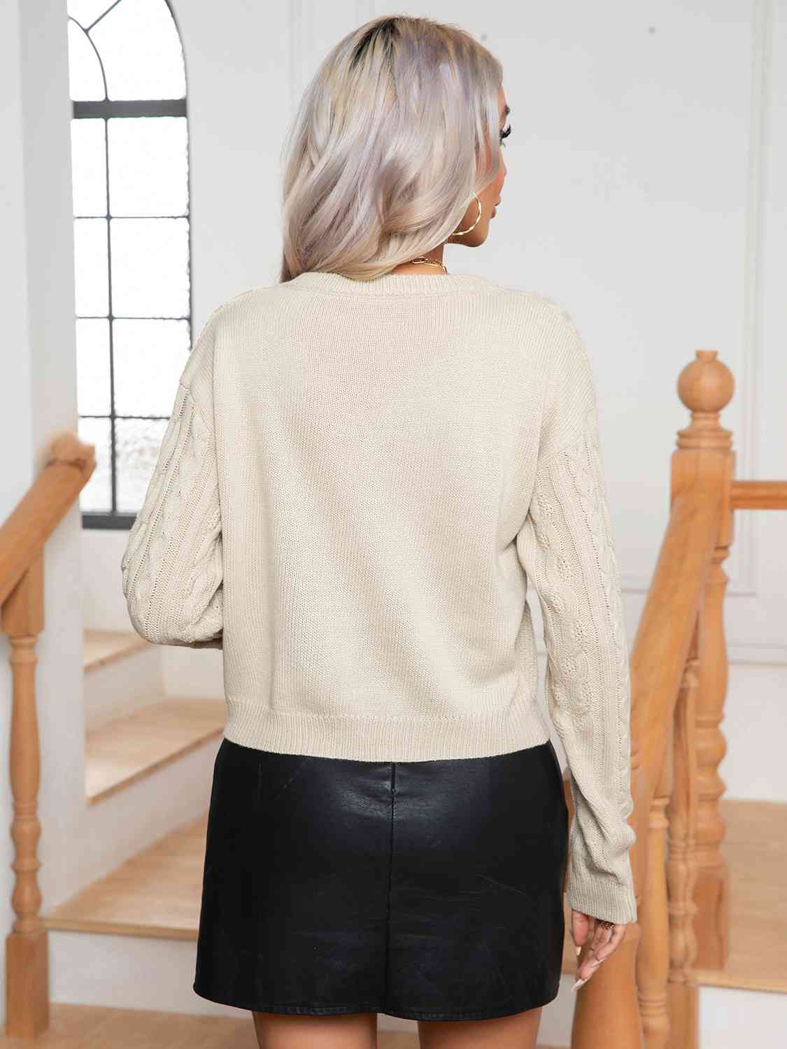 Maxct &Cable-Knit Round Neck Long Sleeve Sweater