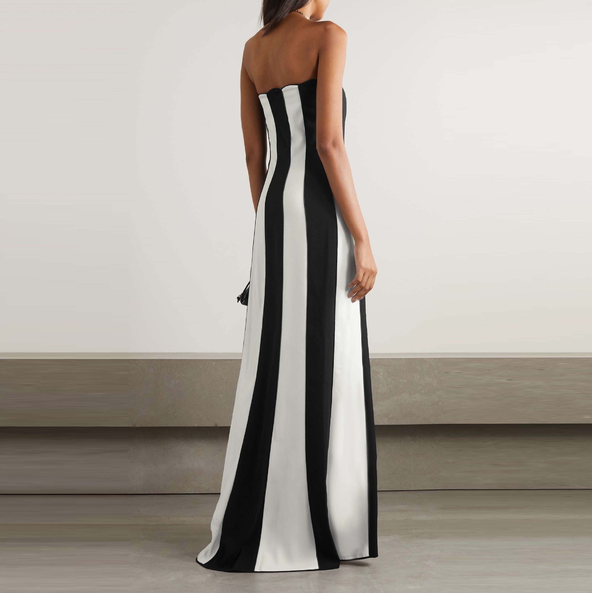 Strapless Bandage Dress Women's Hepburn Chest Wrap Skirt Black And White Striped High-end Banquet Dress Daily Wear