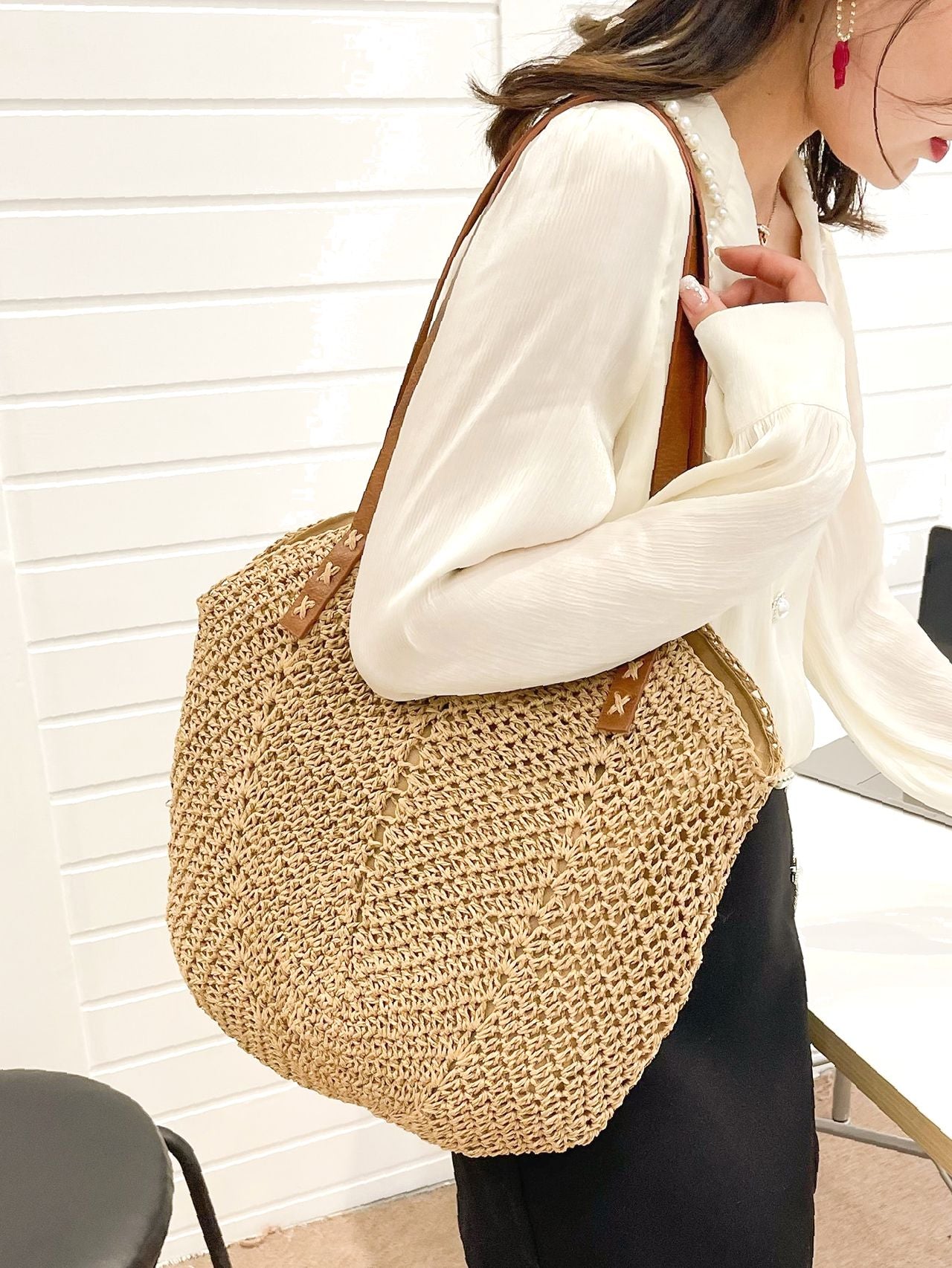Maxct - Hollow Out Straw Bag  - Women Tote Bags