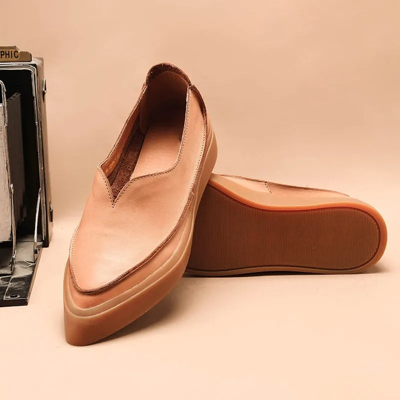 Witch Style Point Toe Calfskin Flat Loafers Maxct