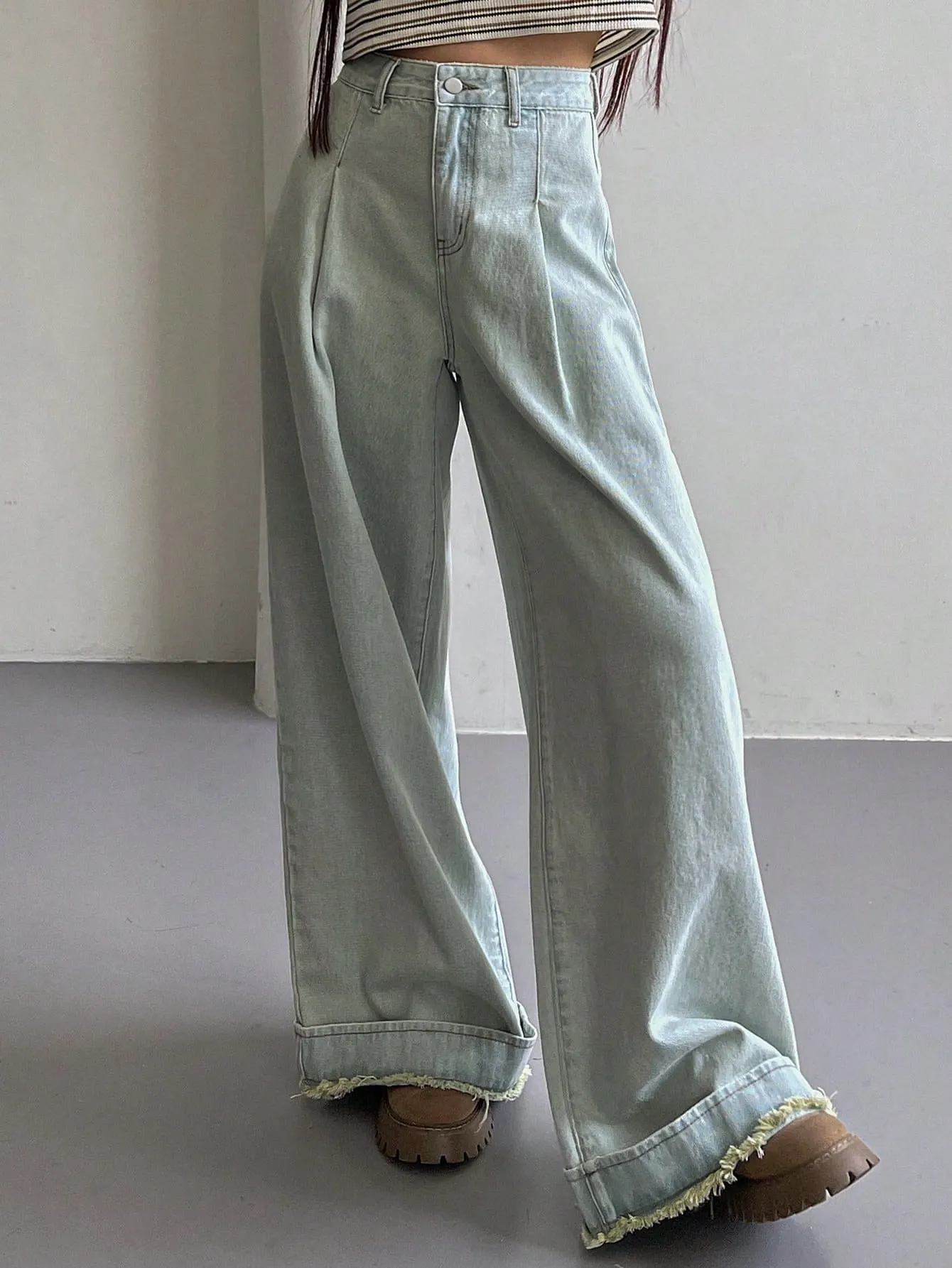Maxct Women's Loose Fit Casual Denim Pants With Pleats And Frayed Hem