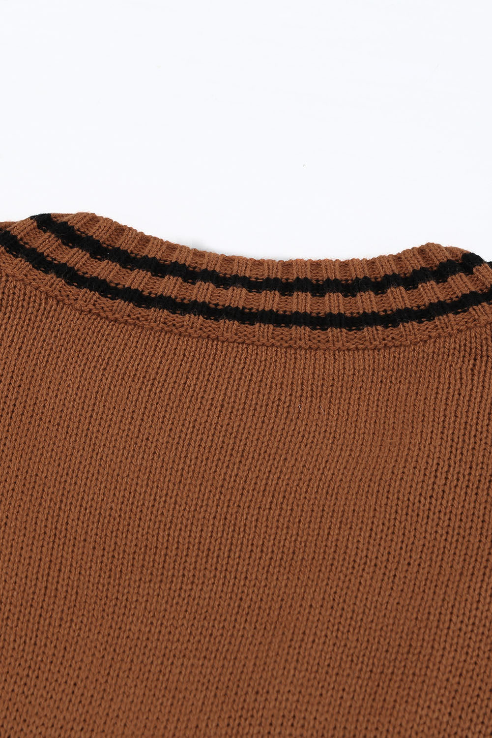 Maxct &Striped Trim V-Neck Sweater Vest