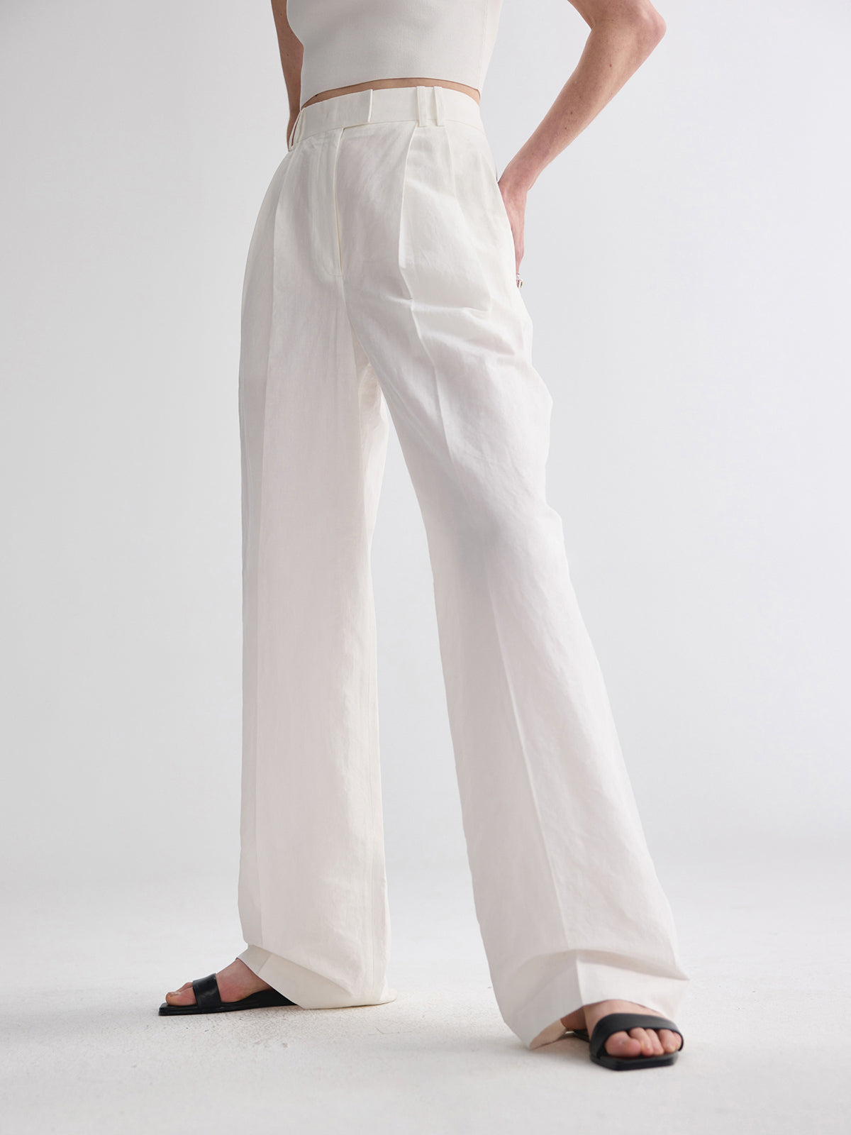 Maxct Minimalism Straight Leg Pants