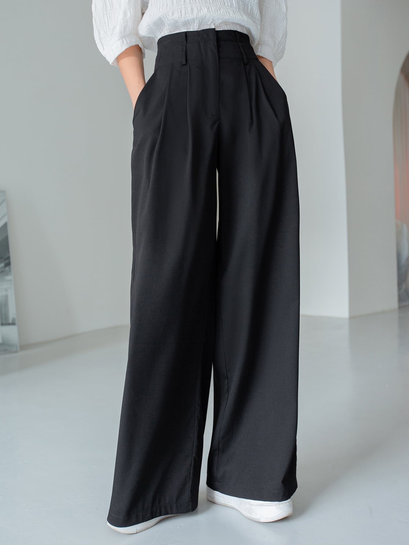 Maxct Slant Pockets Wide Leg Tailored Pants