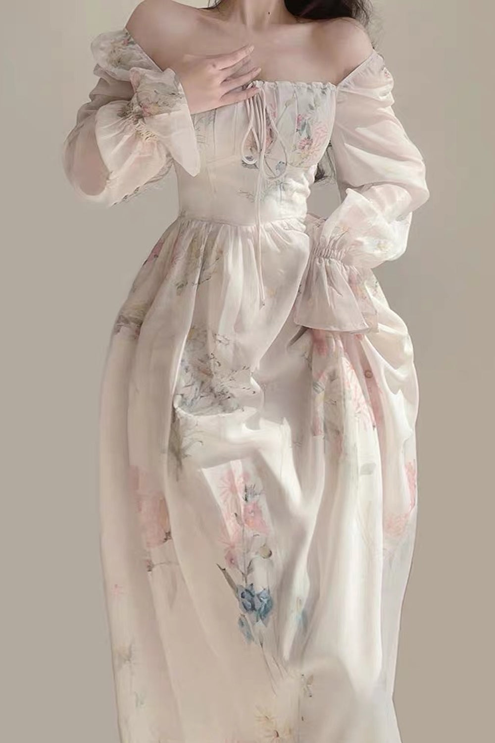 Long Sleeve Retro Floral Pattern Long Dress Maxct