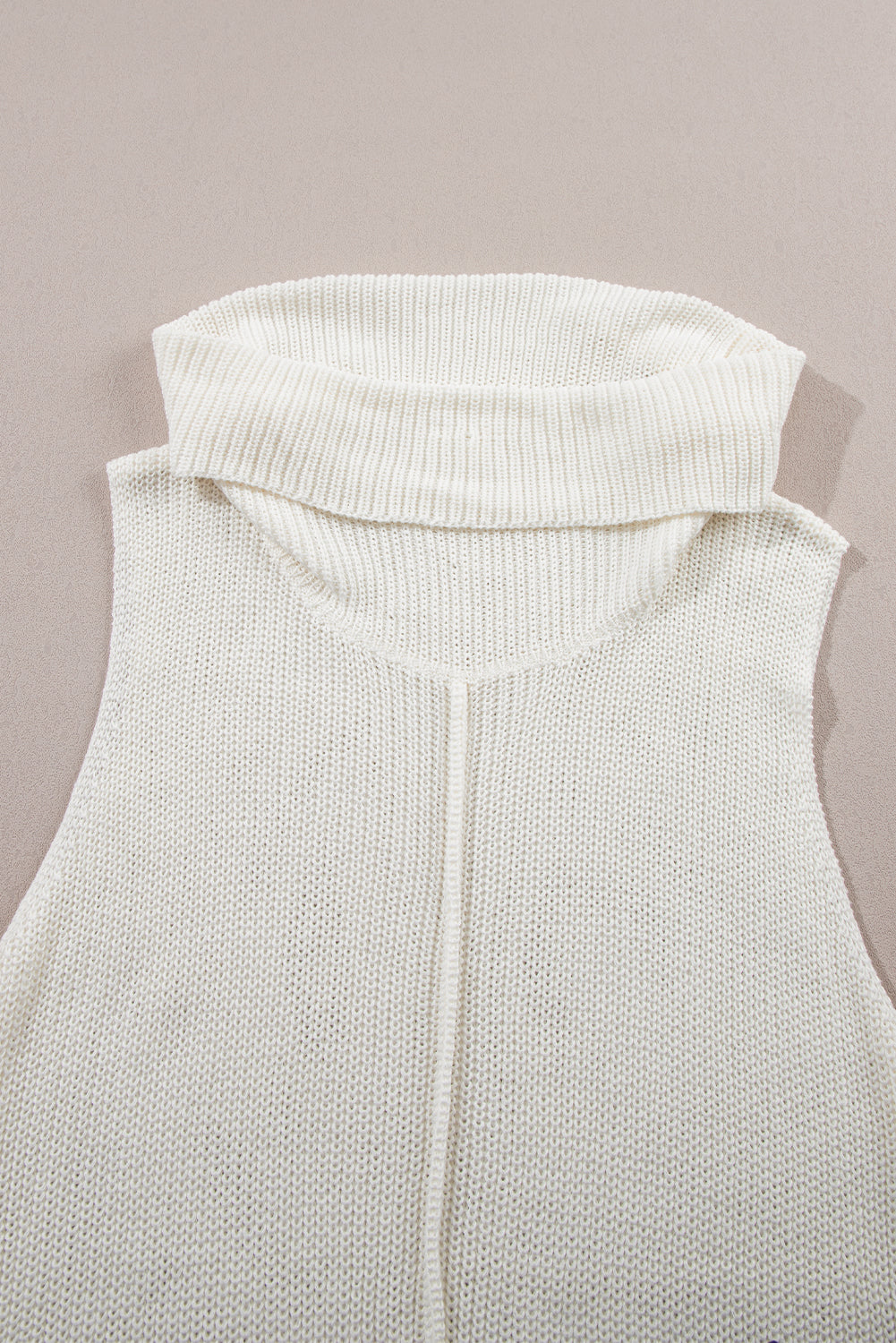 Maxct &Central Seam Turtleneck Sleeveless Sweater Vest