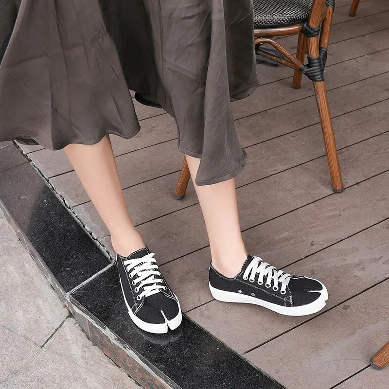 Tabi Sneakers Splashing Ink Canvas - Women's Split Toe Shoes Maxct
