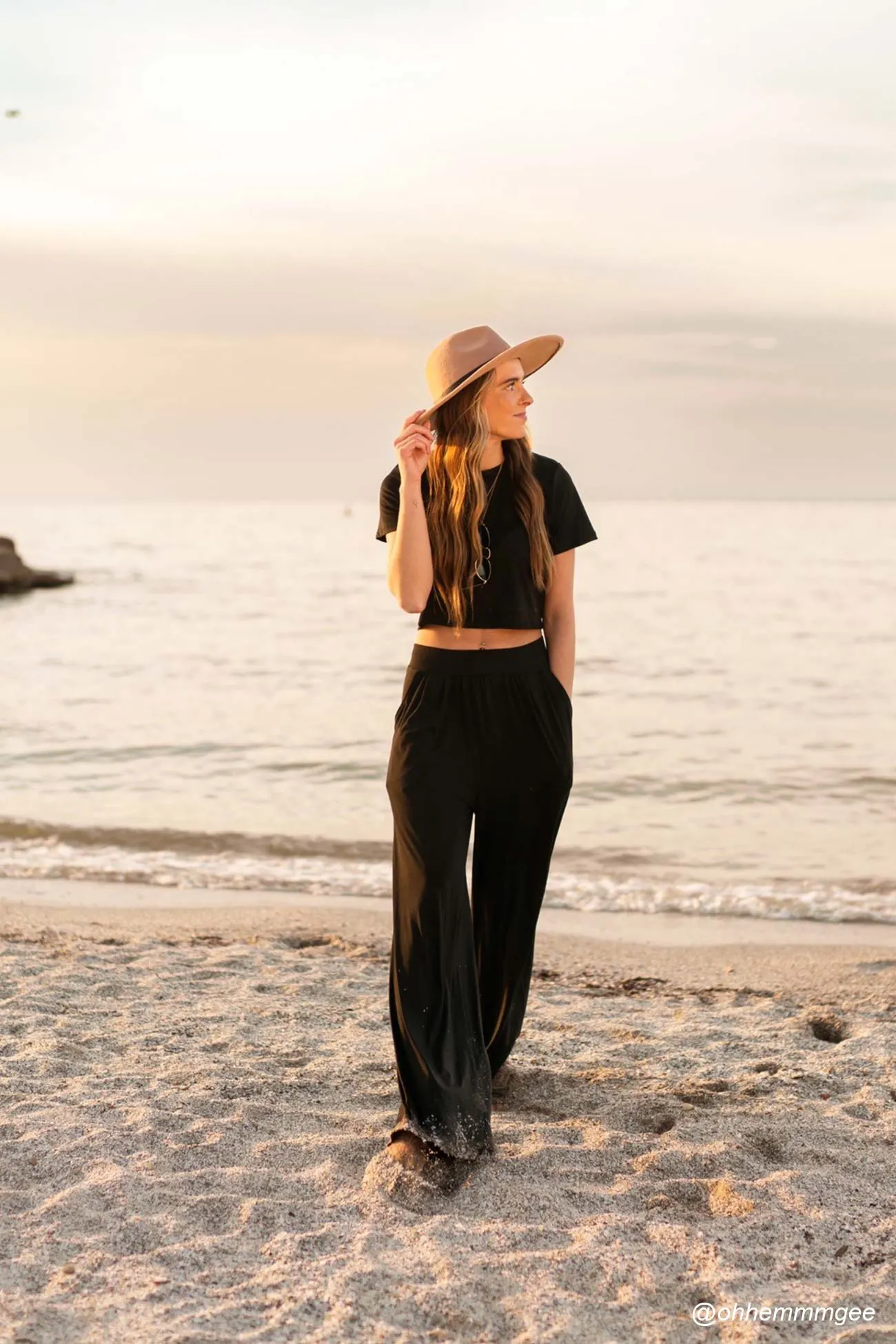 Maxct Short-sleeved T-shirt & Trousers Two-piece Set