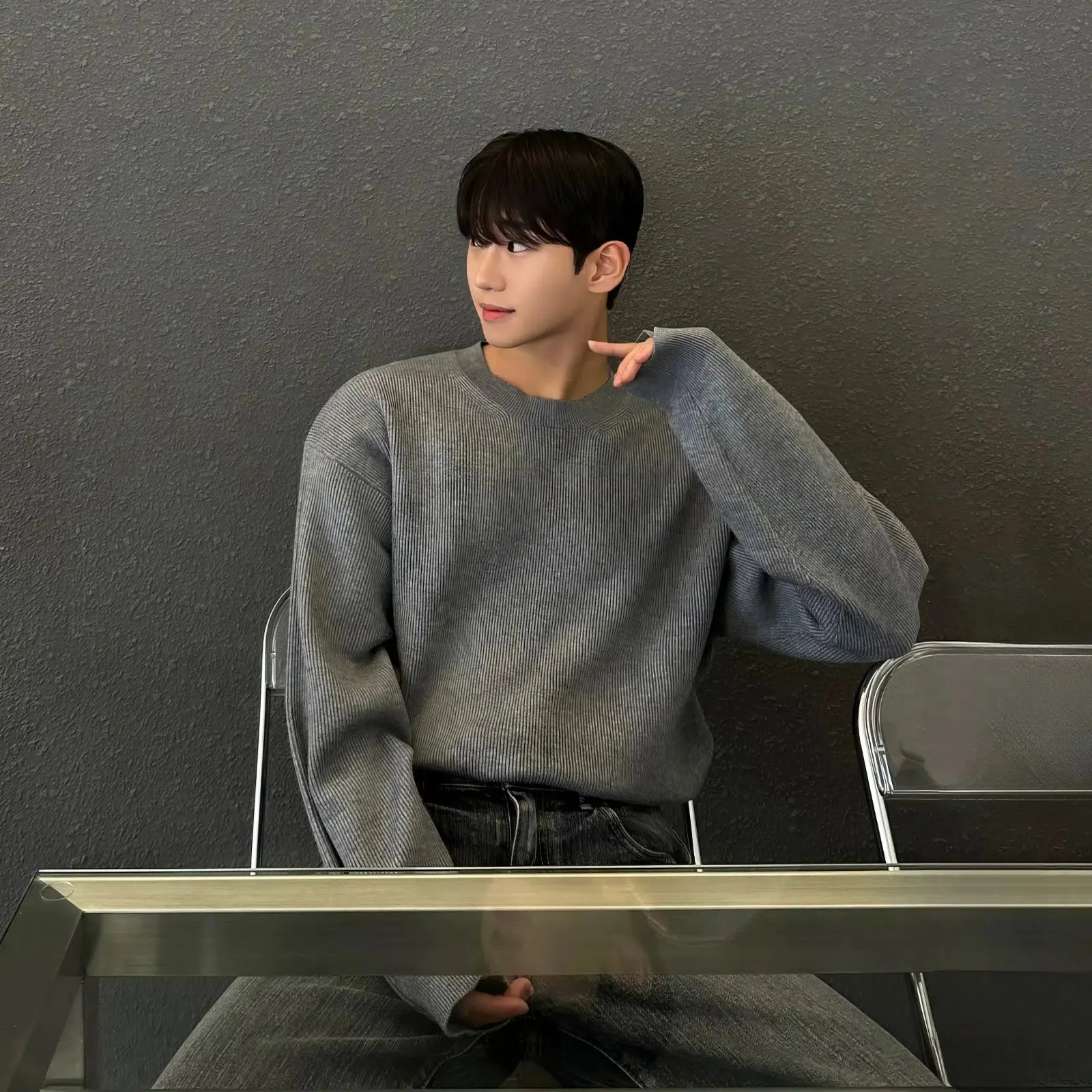 Maxct Pleated Crew Neck Bottoming Sweater