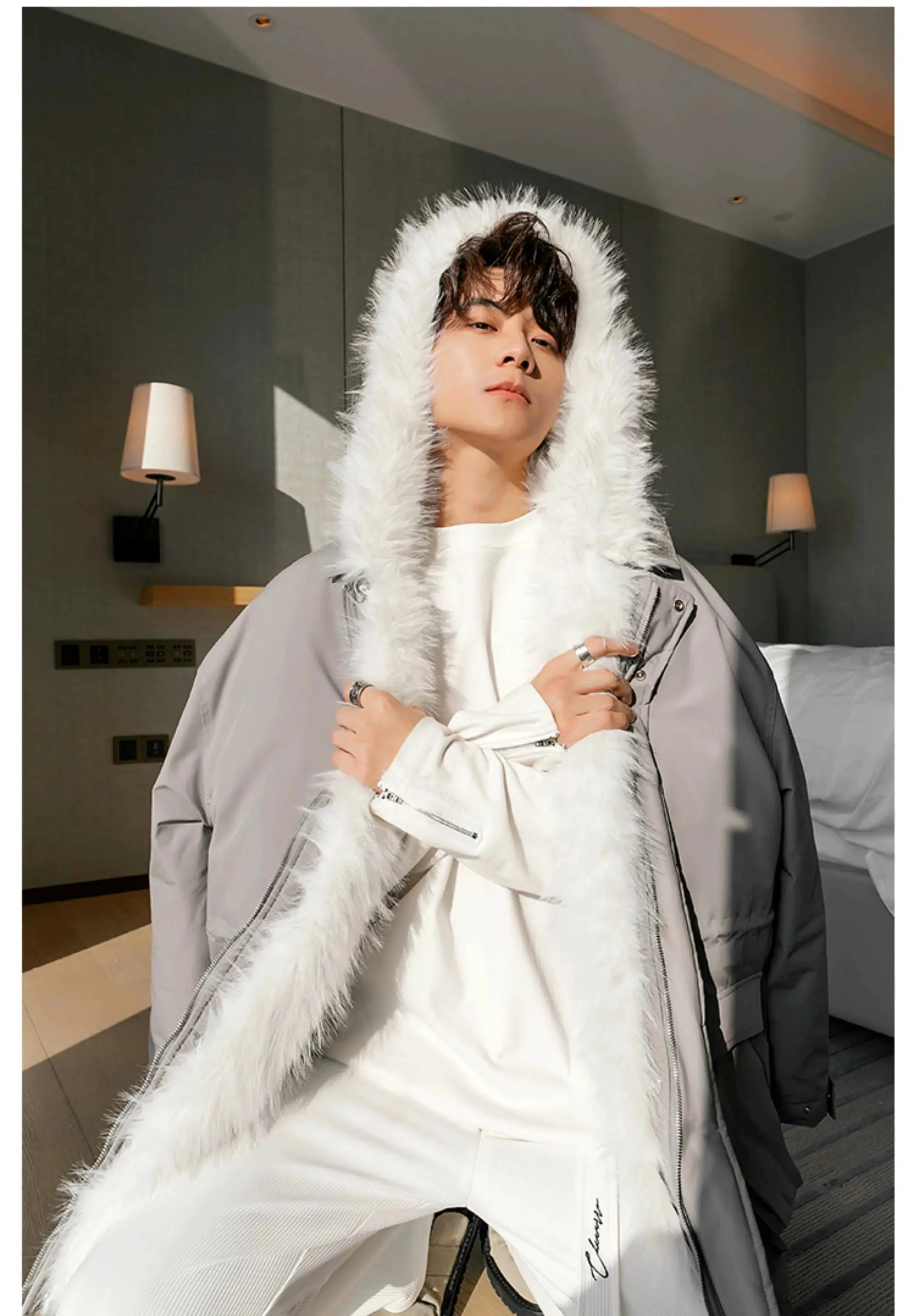 Maxct Detachable Fur Collar Hooded Jacket