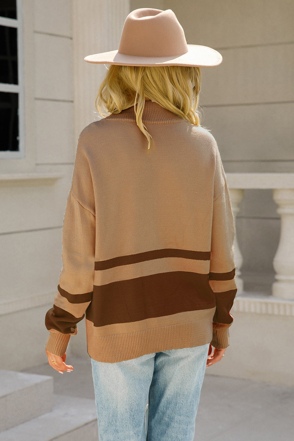 Maxct &Two-Tone Long Sleeve Zip-Up Knit Top