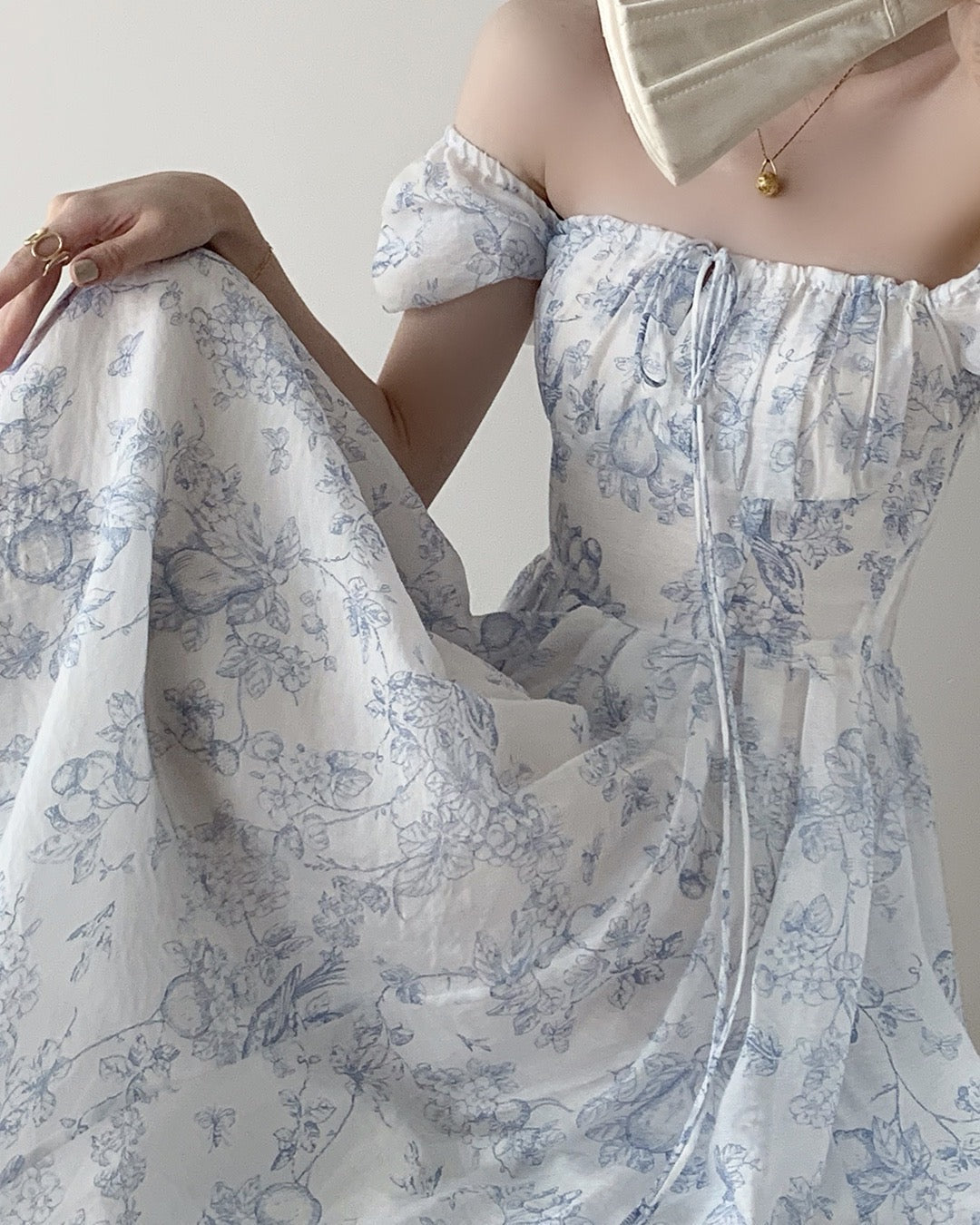 Porcelain Sketch Midi Dress Maxct