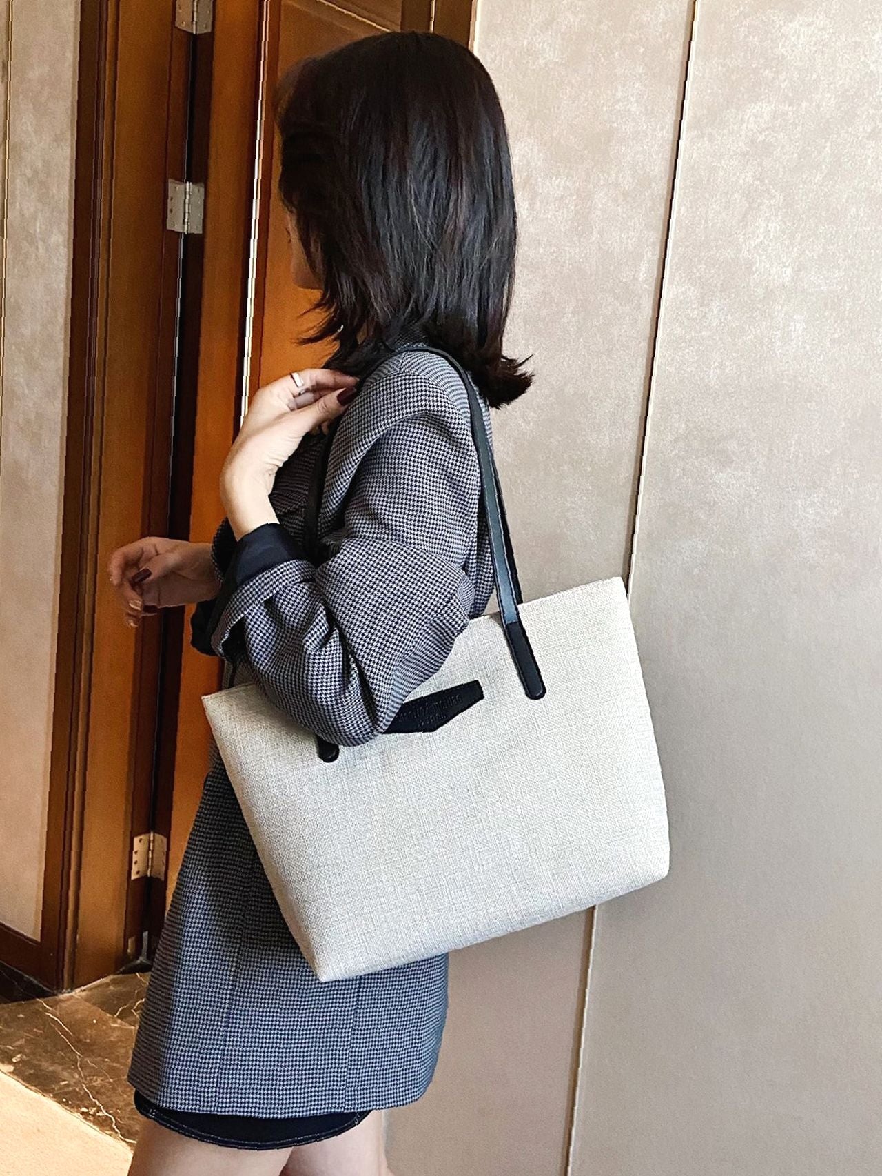 Maxct - Minimalist Shoulder Tote Bag  - Women Tote Bags