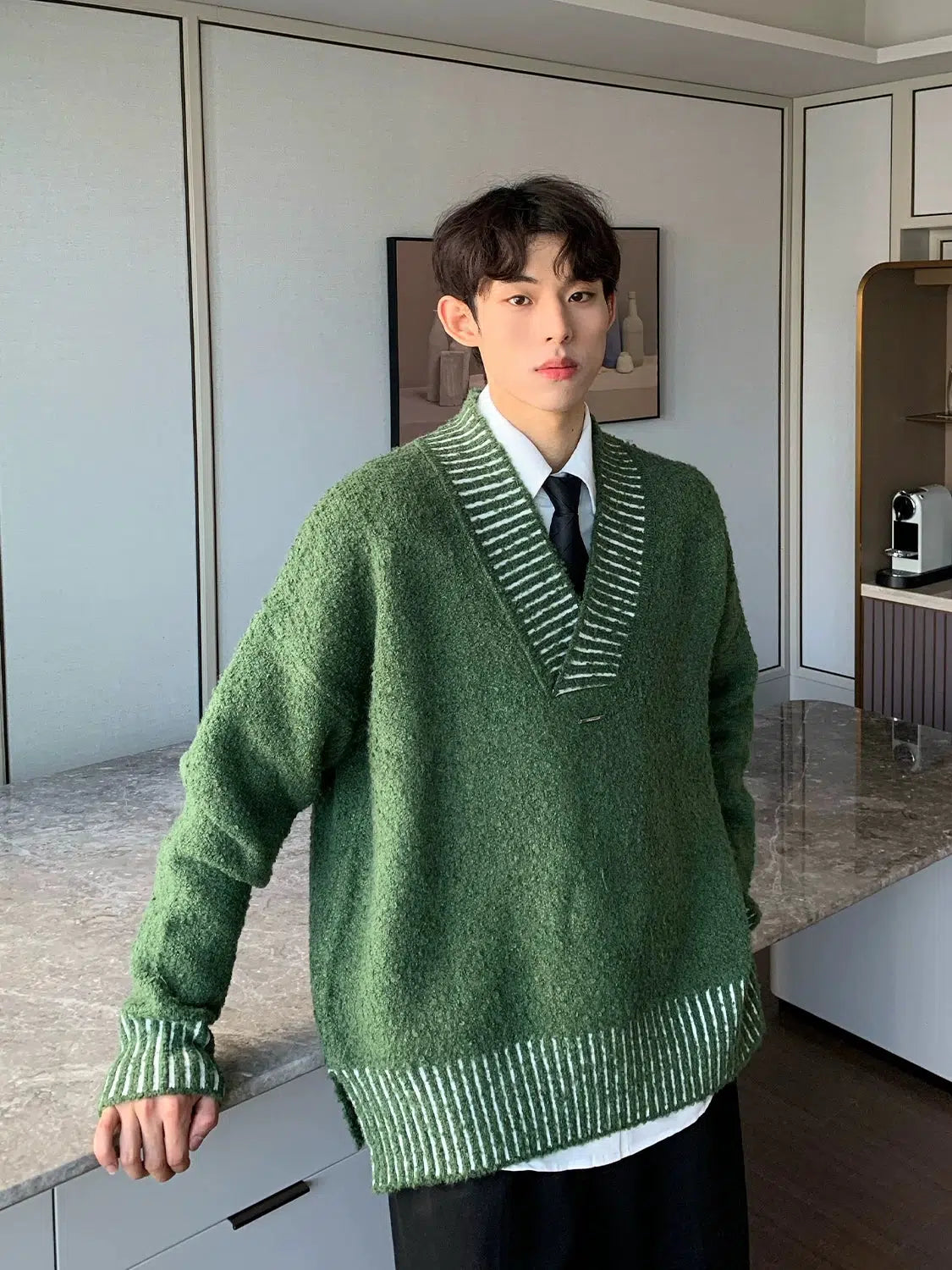 Maxct College Loose-fit V-neck Sweater