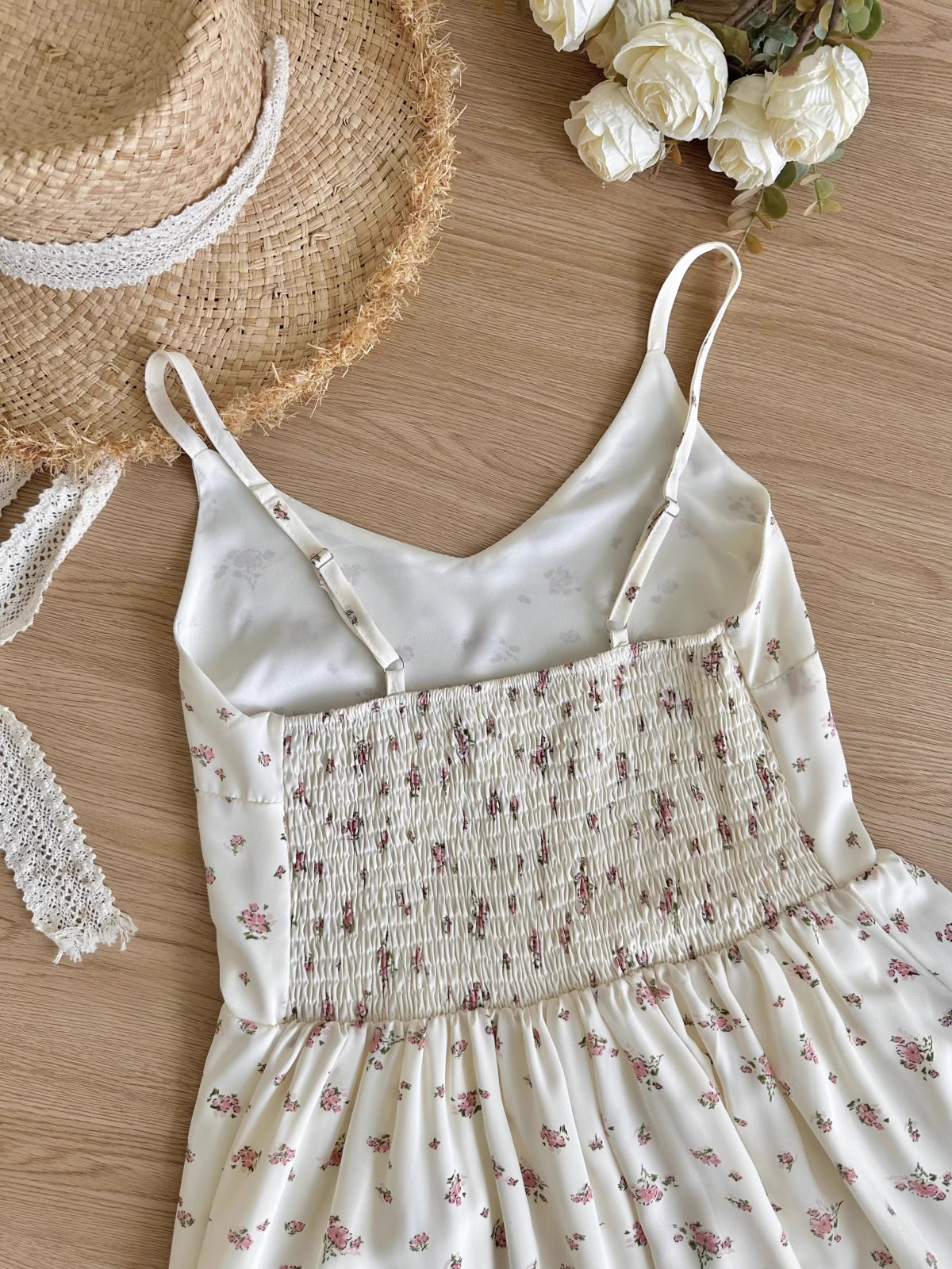 Blush Floral Cami Midi Dress Maxct