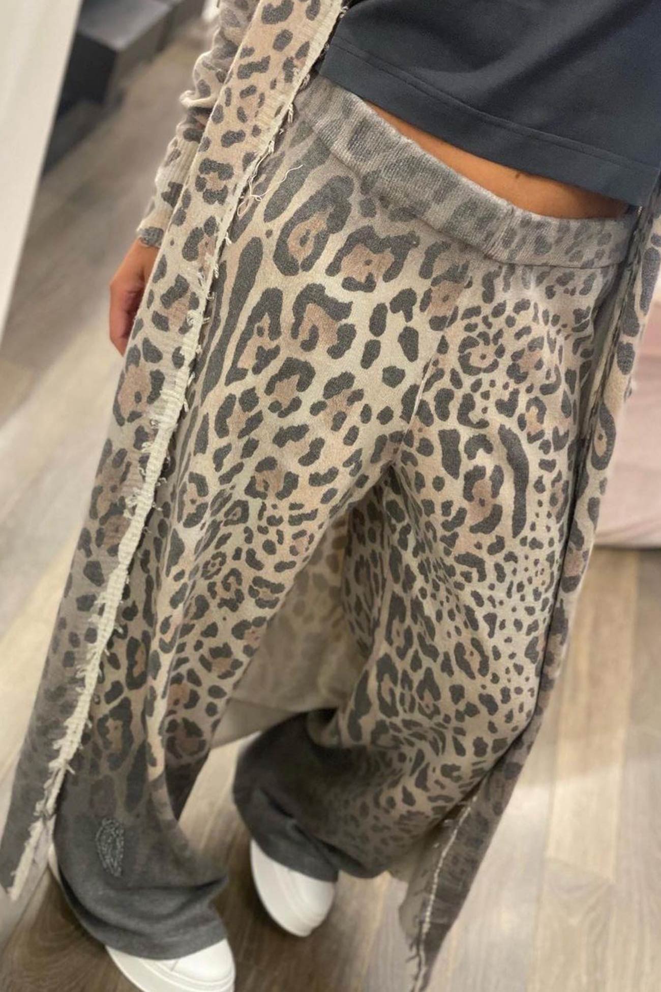 Maxct Leopard Print Long Cardigan Two-piece Pants Suits
