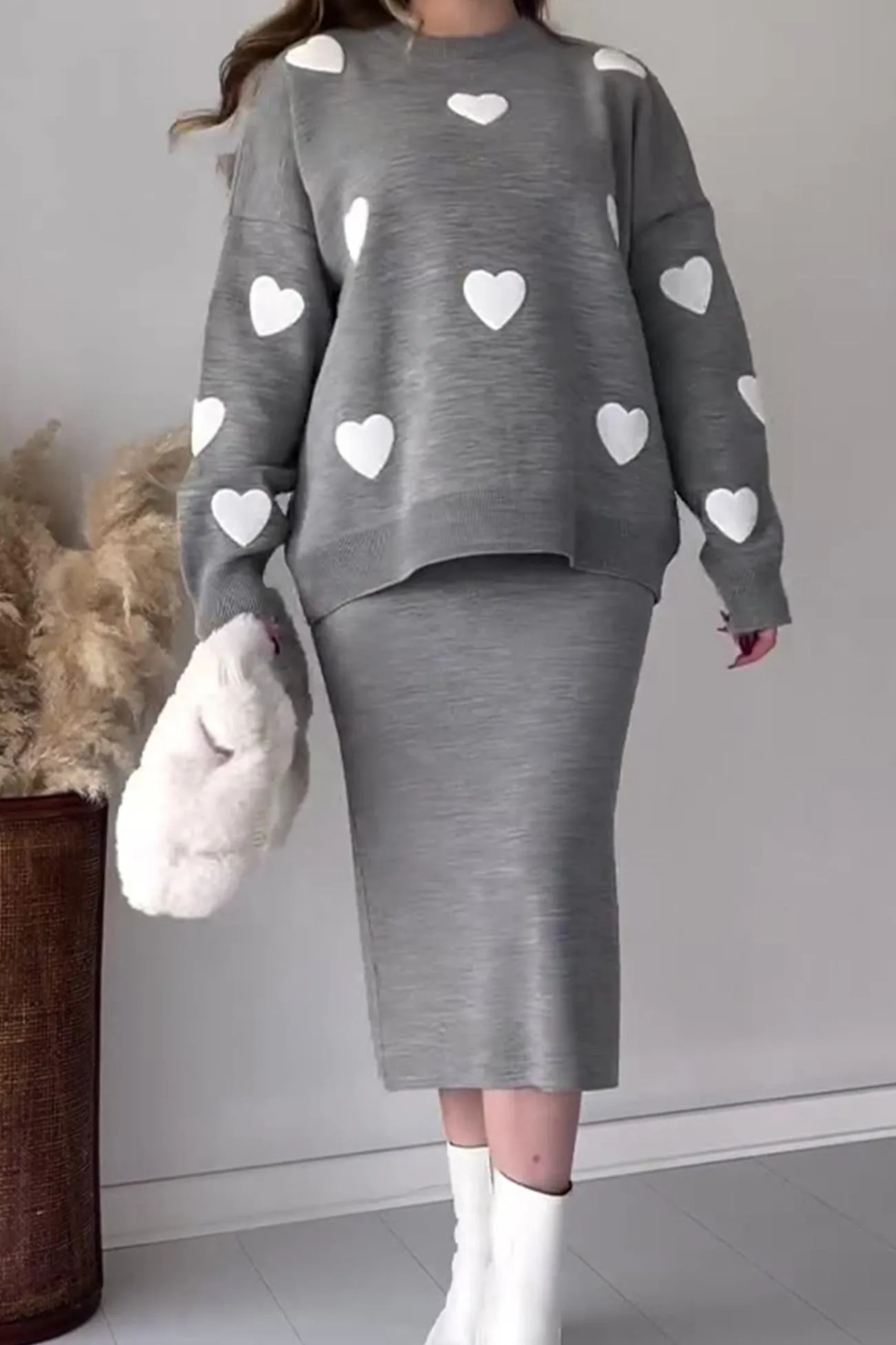 Maxct Heart Graphic Sweater Midi Skirt Knit Suits