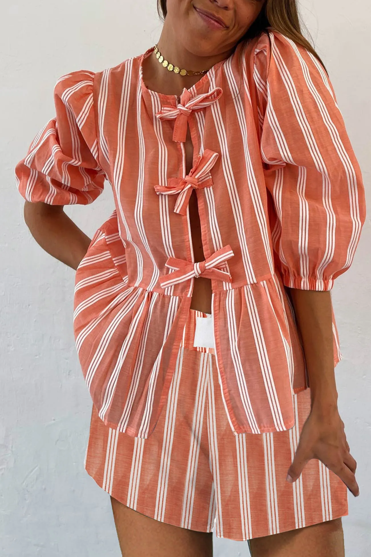 Maxct Contrast Striped Tie-up Blouse Suits