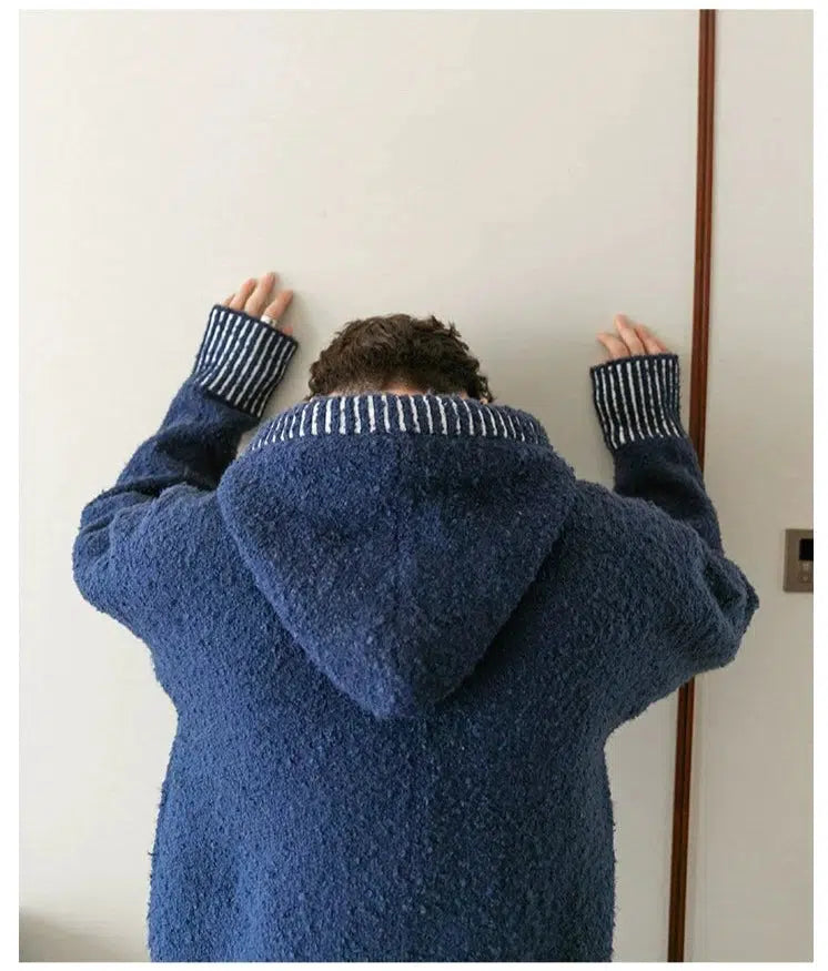 Maxct V-Neck Hooded Sweater