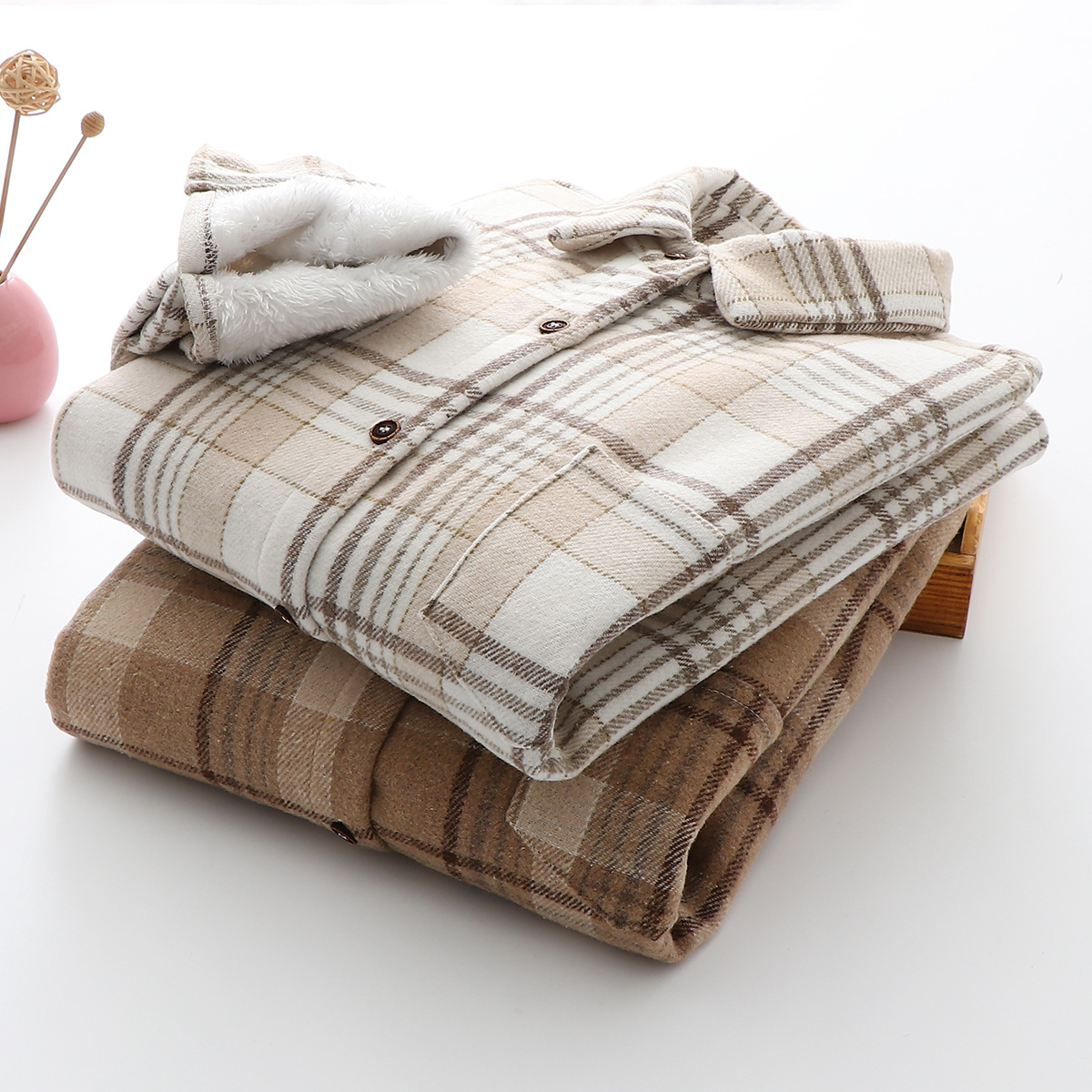 Warm Woolen Coat With Thick Plaid Shirt