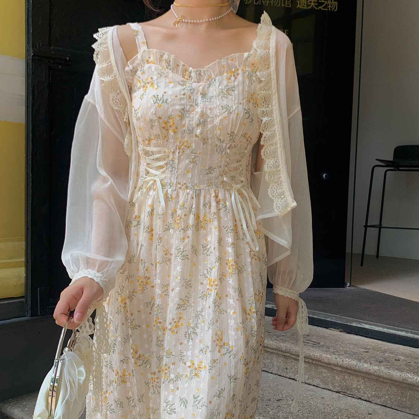 Ditsy Floral Lace Up Midi Dress Maxct