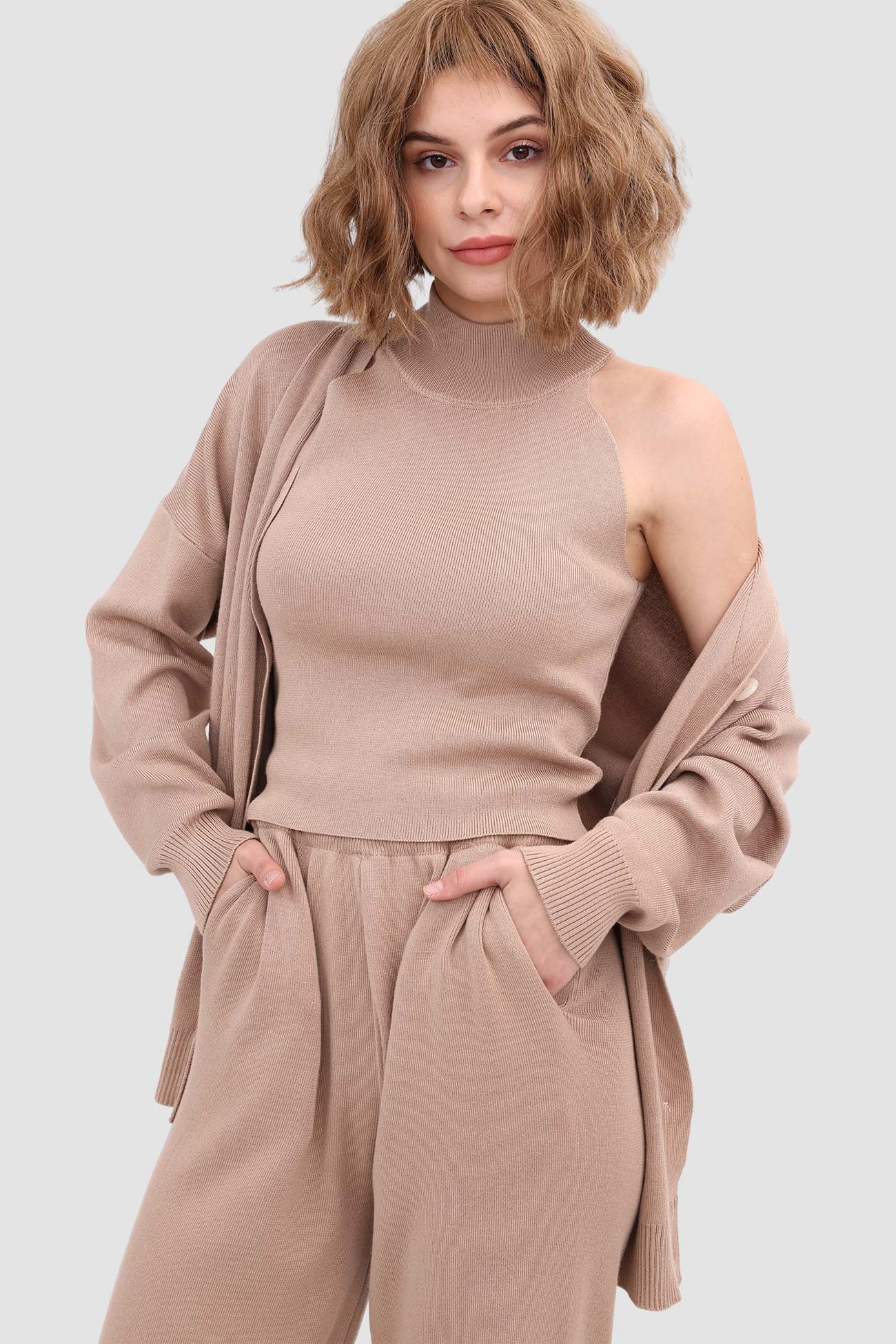 Maxct Knit Crop Tank Top & Pants & Robe