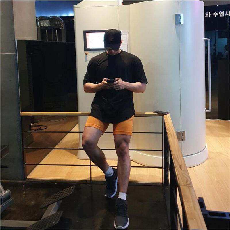 Plain Gym Clothing Fitness Mens Oversized T Shirt Outdoor Hip Hop Streetwear Loose Half Sleeve T-shirt Bodybuilding Tee Shirt