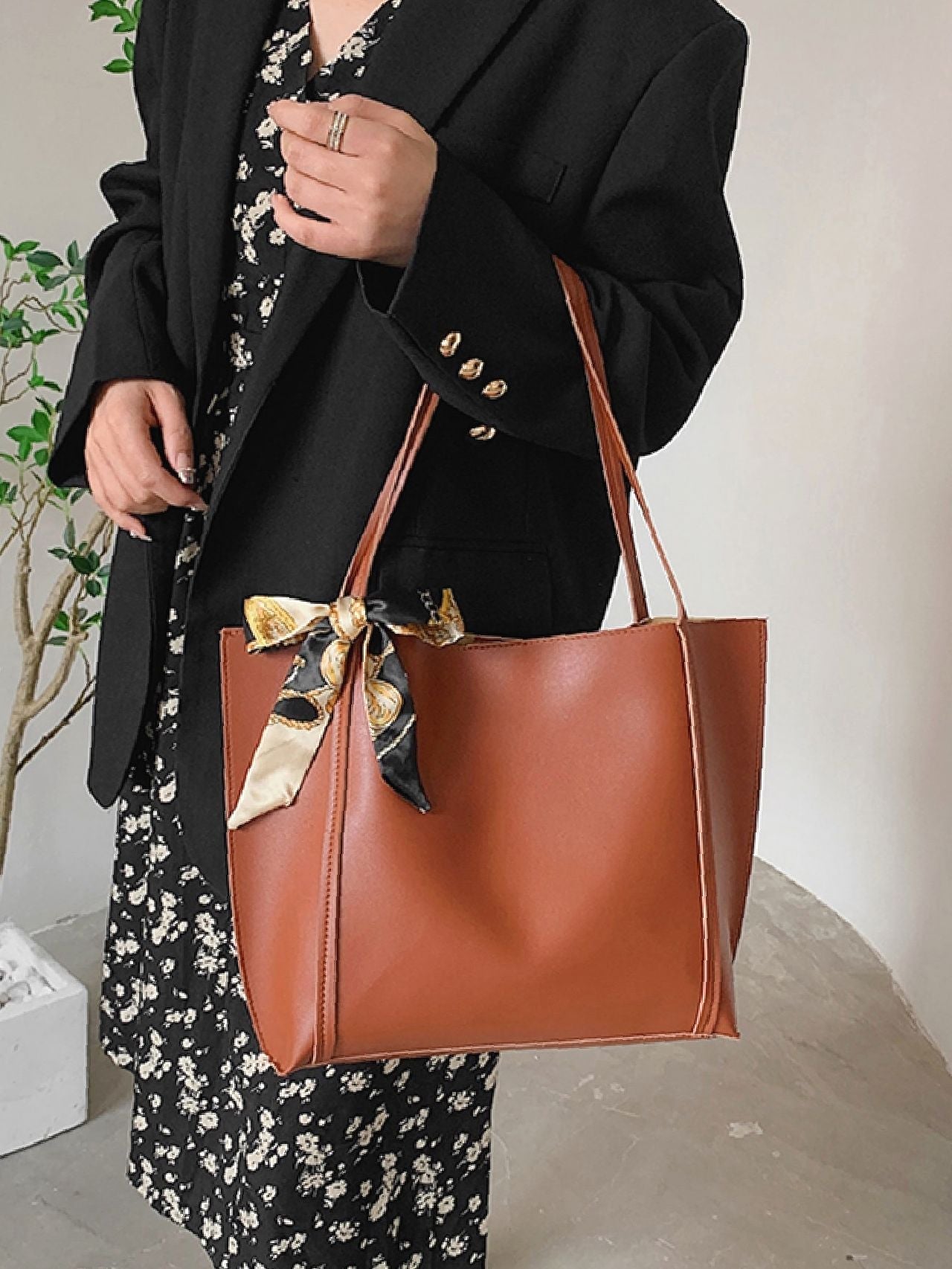 Maxct - Twilly Scarf Decor Shoulder Tote Bag  - Women Tote Bags