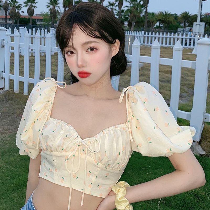 Maxct Sweet Floral Shirt Women French Vintage Square Collar Puff Sleeve Folds Elastic Slim-Fit Crop Top Chic