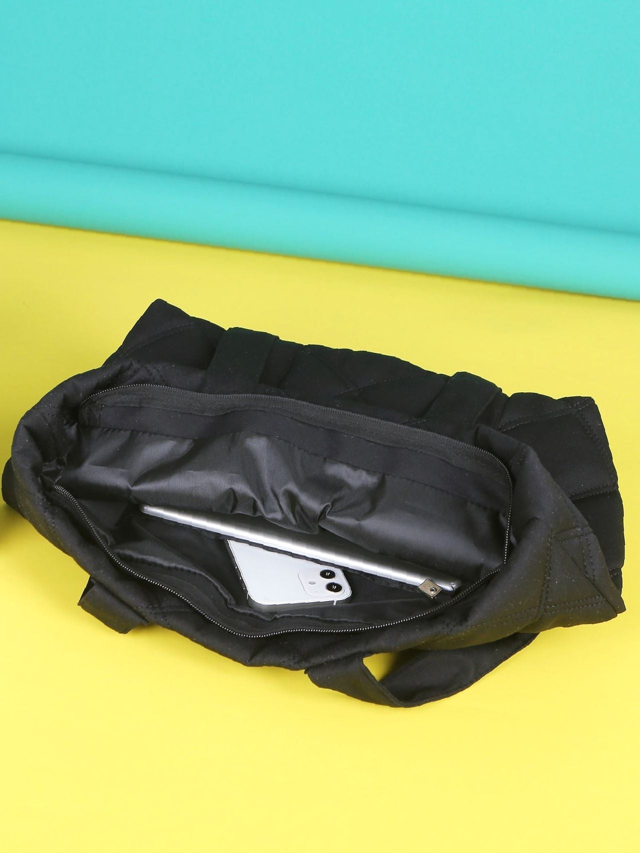 Maxct - Minimalist Quilted Shoulder Tote Bag  - Women Tote Bags